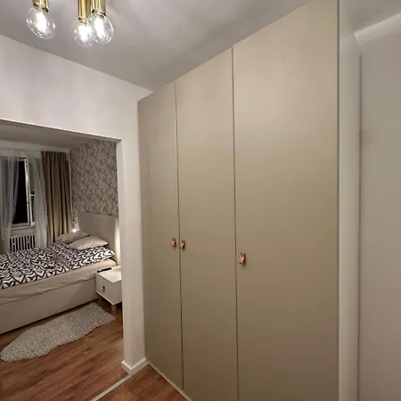 The Hill - Free Parking & Walk To Old Town *